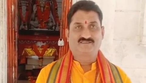 सुनील महाराज