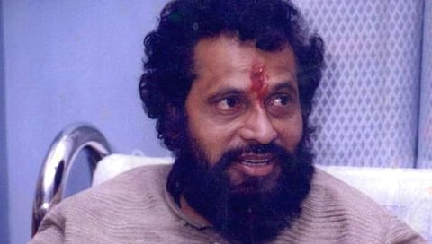 ठाणे : आनंद दिघें यांनी सुरू केलेल्या व्यायामशाळेला ठोकले टाळे