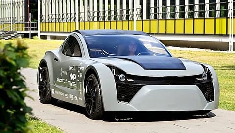 ZEM New Car : पर्यावरणातील प्रदुषित हवा शोषूण घेणारी कार, जाणून घ्या याबाबत अधिक