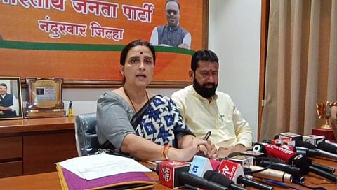 धडगावच्या विवाहिता हत्या प्रकरण दडपणाऱ्यांची गय केली जाणार नाही : चित्रा वाघ