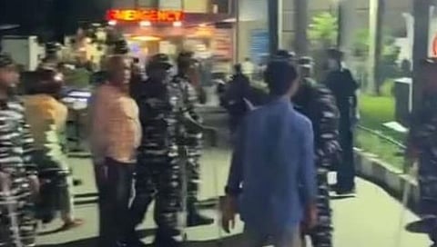 Delhi News : दोन गटातील भांडणातून जामिया विद्यापीठाच्या विद्यार्थ्यावर रुग्णालयात गोळीबार