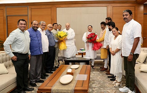 Goa Politics | काँग्रेस सोडून भाजप प्रवेश केलेले गोव्याचे ७ आमदार अमित शहांना भेटले