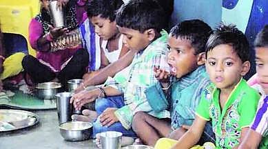 पुणे : ग्राम बालविकास केंद्रांत होणार कुपोषित बालकांवर उपचार