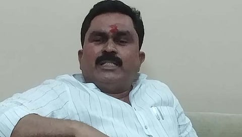 झेडपीच्या कार्यकारी अभियंत्याला सक्तीच्या रजेवर पाठवा: आमदार यशवंत माने