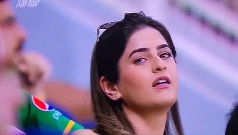 Asia Cup Mystery Girl : आशिया कप फायनलनंतर व्हायरल होणारी ‘ही’ मिस्ट्री गर्ल कोण आहे? (Video)