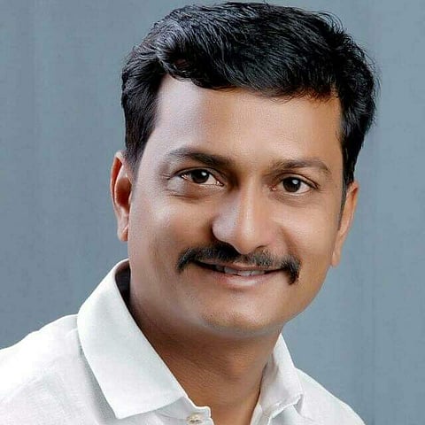 परभणी : १० गावांतील ५ हजार पशुधनाचे मोफत लसीकरण; पंकज आंबेगावकर यांचा पुढाकार