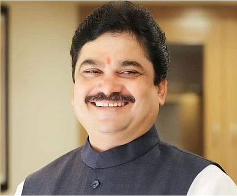 सन 2024 मध्ये सव्याज परतफेड करू ; आमदार प्रा.राम शिंदे यांचा आमदार रोहित पवार यांना टोला