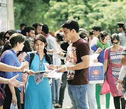 ‘सीबीएसई’च्या दहावी-बारावी निकालाचा टक्का घटला !