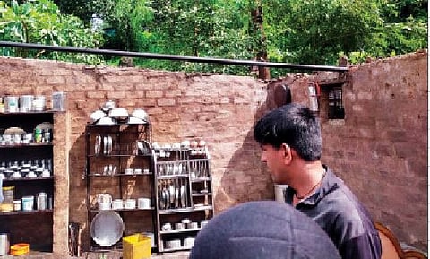 वेल्ह्यात वादळी पावसाने 26 घरे जमीनदोस्त