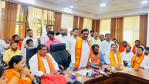 अकोला : शालेय पोषण आहार योजना वर्षभर बंद; अंबादास दानवेंनी अधिकाऱ्यांना धरले धारेवर