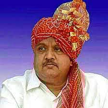 आमदार अमरिशभाई पटेल www.pudhari.news