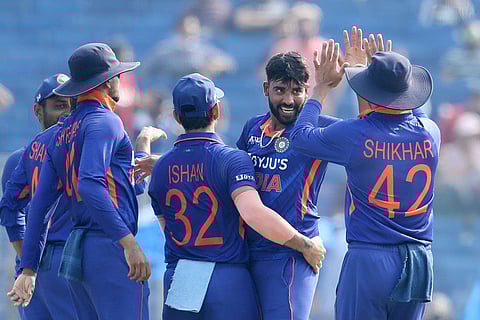 INDvsSAODI : भारताकडून द. आफ्रिकेचा सुपडासाफ, तिस-या वनडेसह मालिका जिंकली