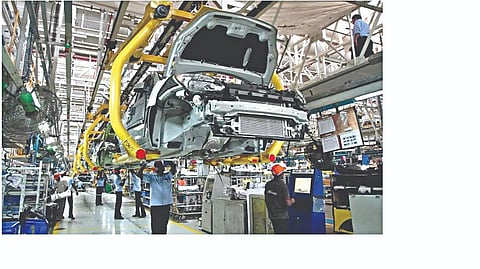 एसयूव्ही कार www.pudhari.news