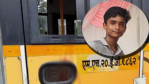 औरंगाबाद : बसच्या खिडकीतून डोकावणाऱ्या विद्यार्थ्याचं डोके गेटवर आदळून मृत्यू