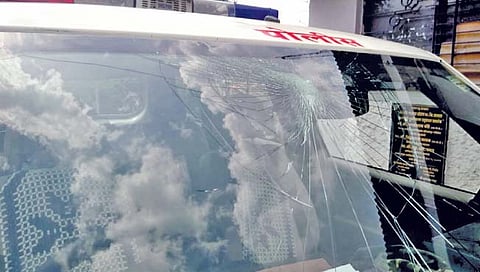 सातारा : बोरगाव पोलिसांवर जमावाचा हल्ला