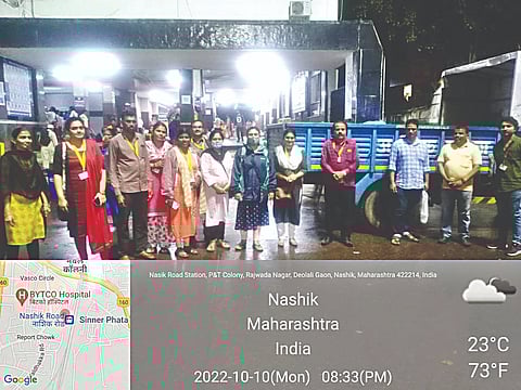 नाशिक : मनपाच्या वतीने राबविण्यात आलेल्या शोधमोहिमेत सहभागी मनपा अधिकारी व कर्मचारी.