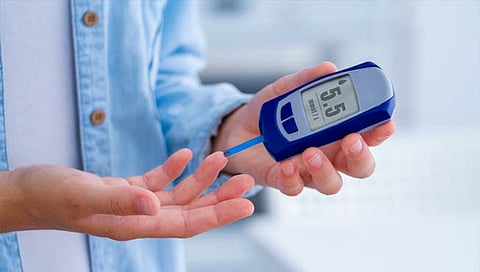 Diabetes diet : मधुमेह रुग्णांनी वजन कमी कसे करावे? आहाराबाबत घ्या ‘ही’ काळजी