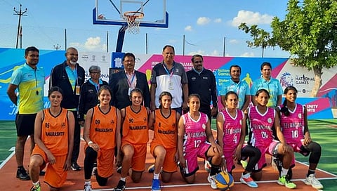 महिला बास्केटबॉल संघ