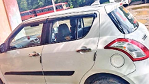 बीड : अवैध ड्रायव्हिंग स्कूलचे वाहन जप्त; उपप्रादेशिक परिवहन विभागाची कारवाई