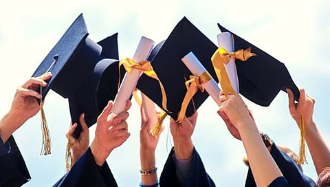 सोलापूर विद्यापीठ पदवी-पदविका प्रमाणपत्रासाठी ऑनलाईन अर्जास प्रारंभ