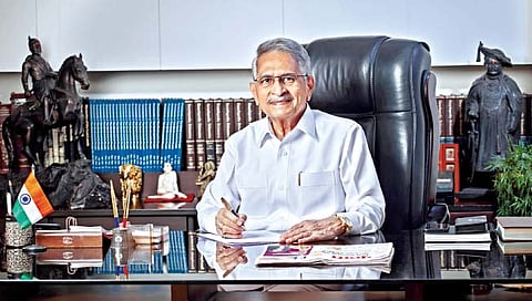 सिंहायन आत्मचरित्र : सिंहावलोकन