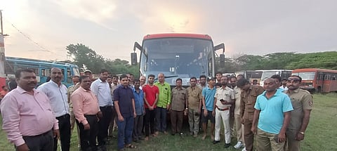 एसटीचे आरक्षण फुल्ल: पहिली दिवाळी विशेष गाडी रवाना, पुण्यातून 1 हजार 55 गाड्यांचे एसटीचे नियोजन