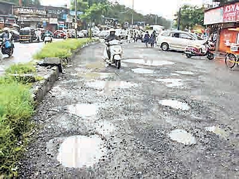 पुणे : आणखी 25 ठेकेदार काळ्या यादीत; क्षेत्रीय कार्यालयांकडील 255 रस्ते आढळले निकृष्ट