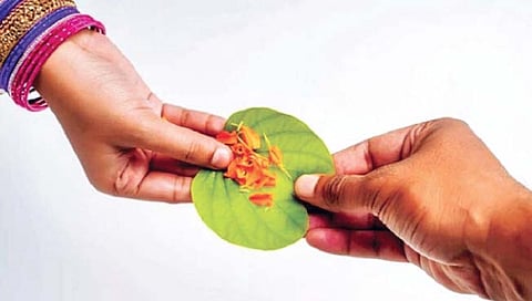 लातूर : ८७ वर्षांपासून आंबुलगा येथे होतोय देशभक्तीपर दसरा महोत्सव