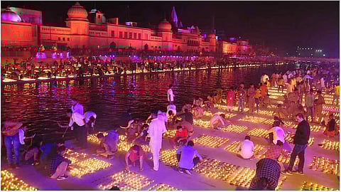 Ayodhya Deepotsav – १५ लाख दिव्यांनी उजळणार अयोध्या; पंतप्रधान नरेंद्र मोदींची असणार विशेष उपस्थिती