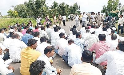 इंदापूर : तोपर्यंत कालव्यास हात लावू देणार नाही; अॅड. कृष्णाजी यादव यांचा इशारा