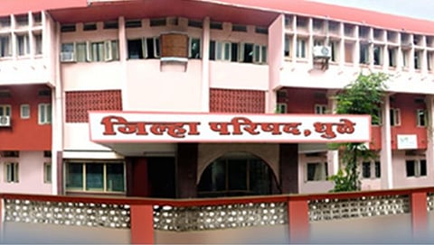 धुळे: शिवसेनेच्या ठाकरे गटाच्या पदाधिकाऱ्यांवर गुन्हा दाखल; जिल्हा परिषदेच्या महिला सदस्यावर शाईफेक प्रकरण