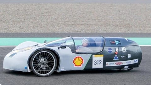 Vandy Electric Car : केरळच्या विद्यार्थ्यांनी बनविलेली ‘ही’ इलेक्ट्रिक कार पाहिली का…