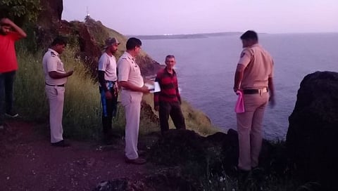 रत्नागिरी: विवाहितेचा छिन्न विछिन्न अवस्थेतील मृतदेह 200 फूट खोल दरीत आढळला