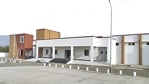 नाशिक : तब्बल पाच एकरात साकारण्यात आलेला राज्याचा पथदर्शी प्रकल्प असलेला निवडणूक शाखेचा सुसज्ज असा गोदाम.