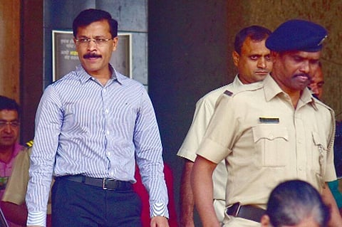 पुणे : मुंढेंनी पदभार स्वीकारताच आरोग्य प्रशासन लागले कामाला