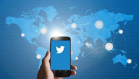 Twitter Blue :ट्विटरच्या नवीन ‘ब्ल्यू टिक’ सबस्क्रिप्शनसाठी आता मोजावे लागणार 20$