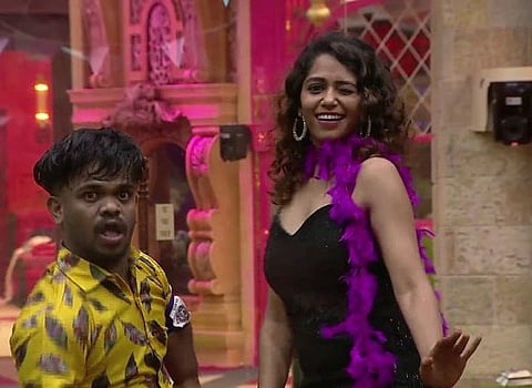 Bigg Boss Marathi season 4: Day 4 : BB गरबा नाईट मध्ये सदस्यांना मिळणार सरप्राईज?