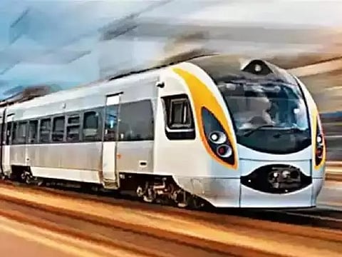 पुणे-नाशिक सेमी हायस्पीड रेल्वे प्रकल्प बारगळणार