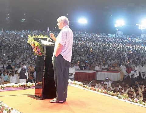 ‘मनुस्मृती’चे दहन केल्यास आम्ही तुमच्या सोबत : अॅड. प्रकाश आंबेडकर