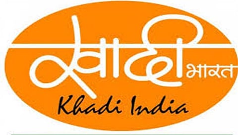 खादी विक्रीचा विक्रम