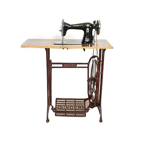 श्रीरामपूर : कोरोनातील विधवांना मिळणार शिलाई मशिन