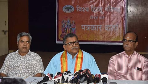 नागपूर : धर्मांतरित अनुसूचित जातींचे आरक्षण थांबवा : मिलिंद परांडे