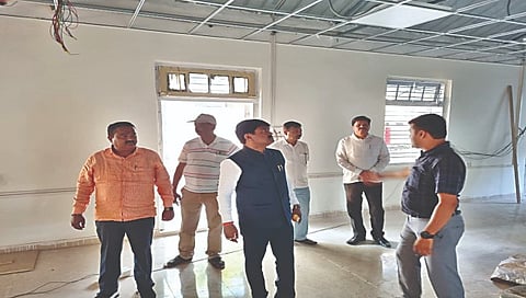 सारथी कार्यालय पाहणी,www.pudhari.news