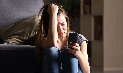 Social Media and Depression : सोशल मीडियाचा अतिवापरामुळे ‘या’ मानसिक राेगाला मिळते निमंत्रण, जाणून घ्या नवीन संशोधनातील निष्कर्ष