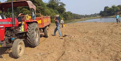 नगर : सीना नदी पात्रातून वाळू तस्करी