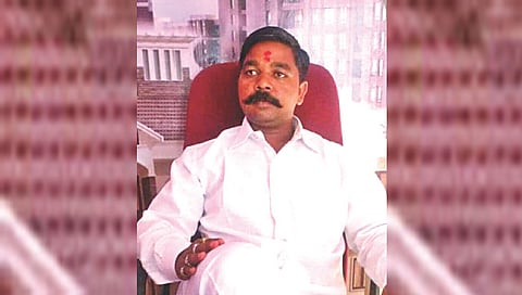 कनिष्ठ लिपिकाचा संशयास्पद मृत्यू,www.pudhari.news