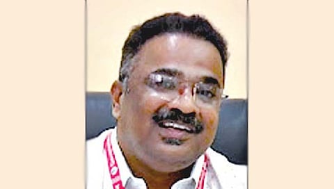 शिक्षणाधिकारी किरण लोहारला लाच घेताना रंगेहाथ पकडले!