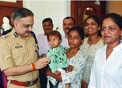 तेलंगणात विकण्यापूर्वीच लहानग्या फातिमाची सुटका