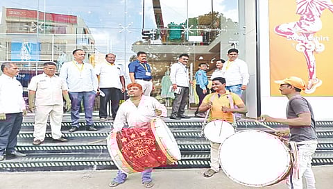 मनपा ढोल मोहीम,www.pudhari.news