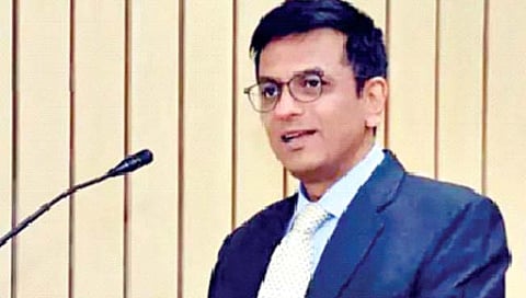 वकिली करतानाच रेडिओ जॉकी म्हणूनही काम केले; सरन्यायाधीश चंद्रचूड यांनी सांगितला किस्सा!